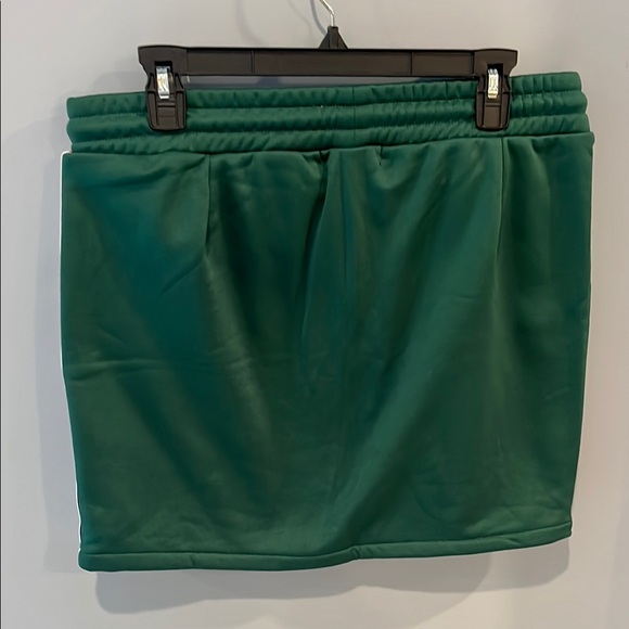 Young & Reckless Crusader Skirt XL - Picture 5 of 7